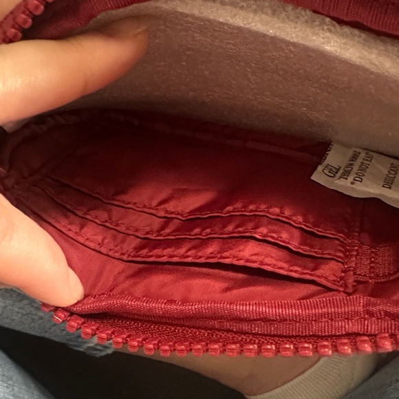 DAGNE DOVER x SEPHORA Phone Sling - Red - Picture 7 of 8